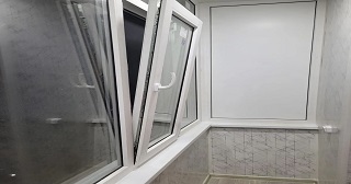 Пластиковые окна на лоджию Отрадный цена от 9690 руб. м/п. за 49 часов